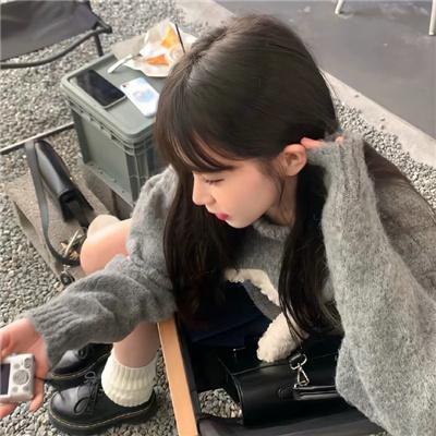 泥娃娃海报